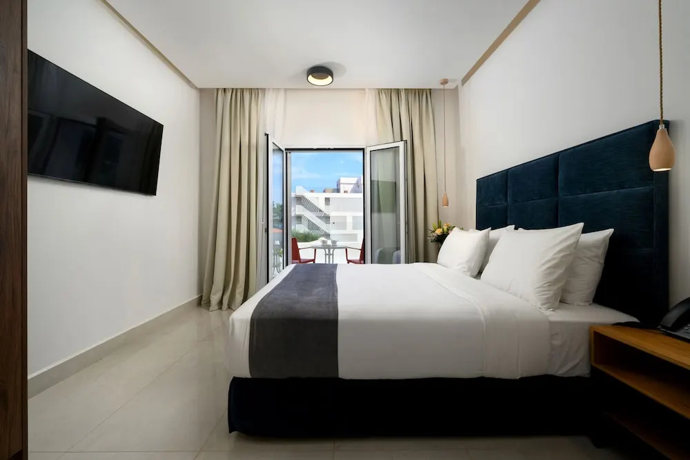 Economy room