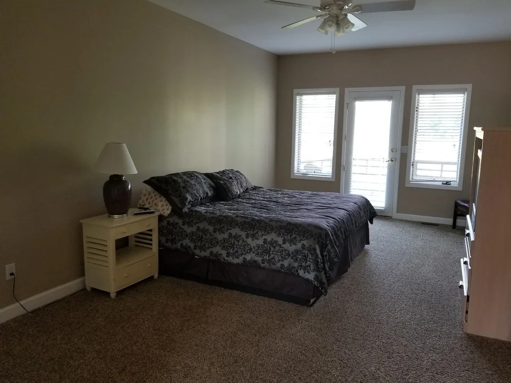 1 Bedroom Comfort Single room