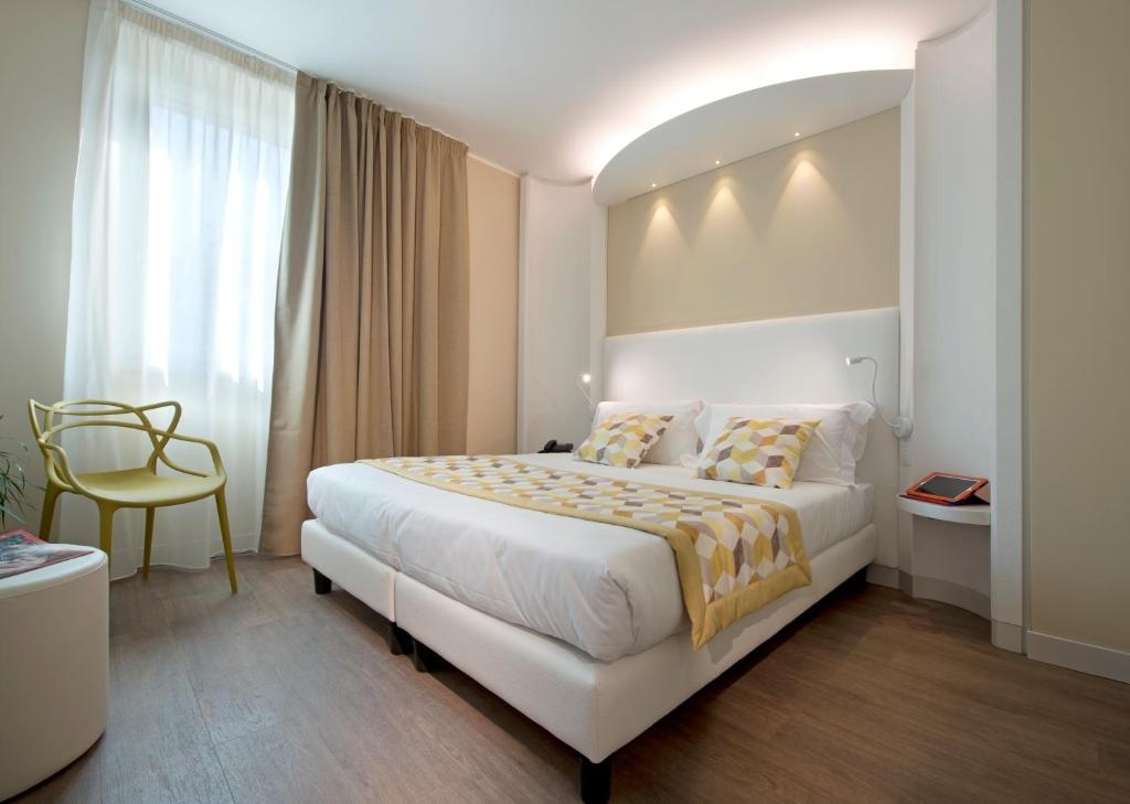 Superior Double room (full double bed)