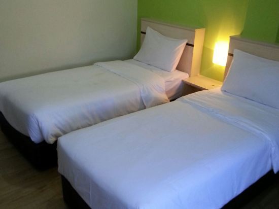 Merlin Hotel
