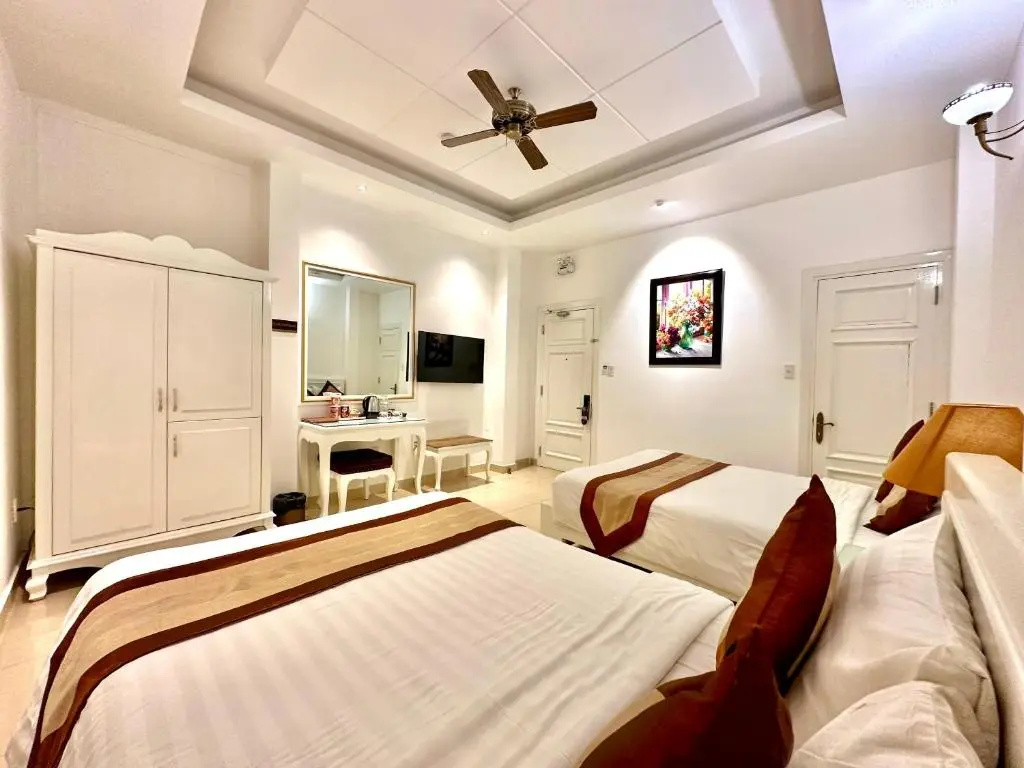 Superior Quadruple room