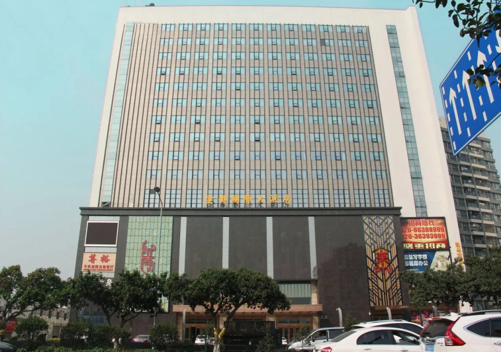Winner Hotel