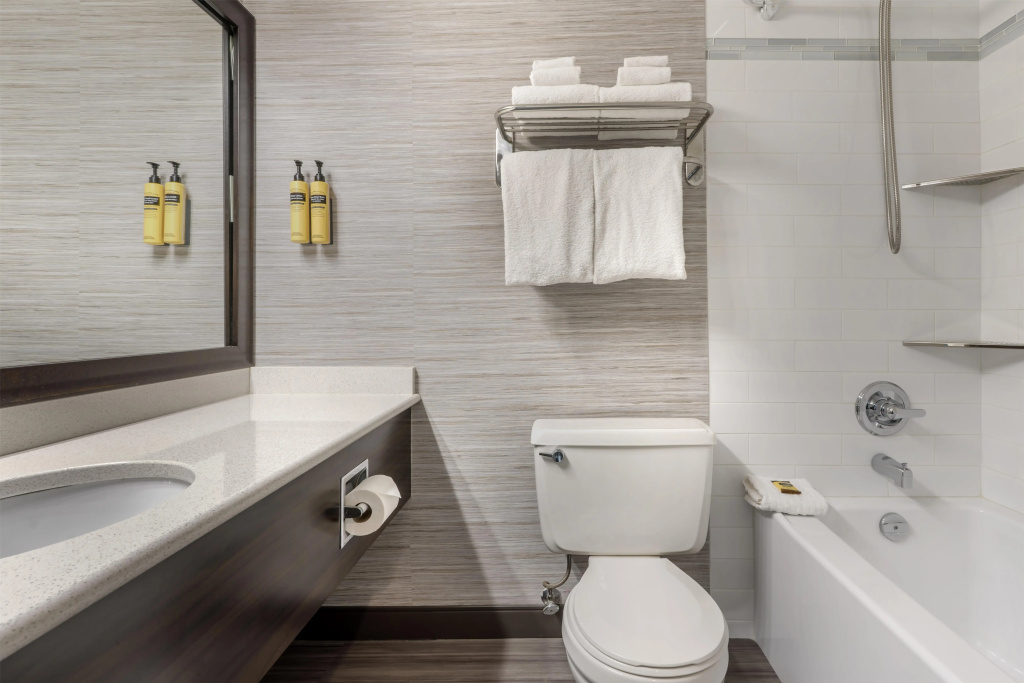 Best Western Plus Carlton Plaza Hotel - Général
