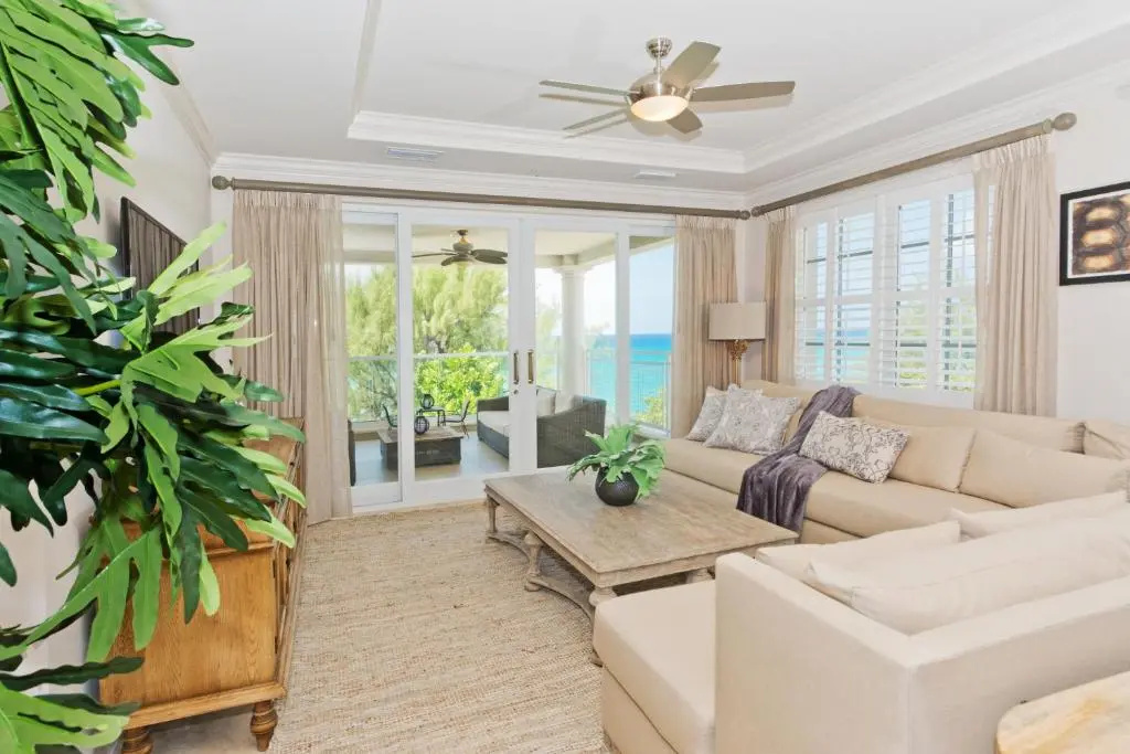 Sea Breeze, Grand Cayman - Chambres