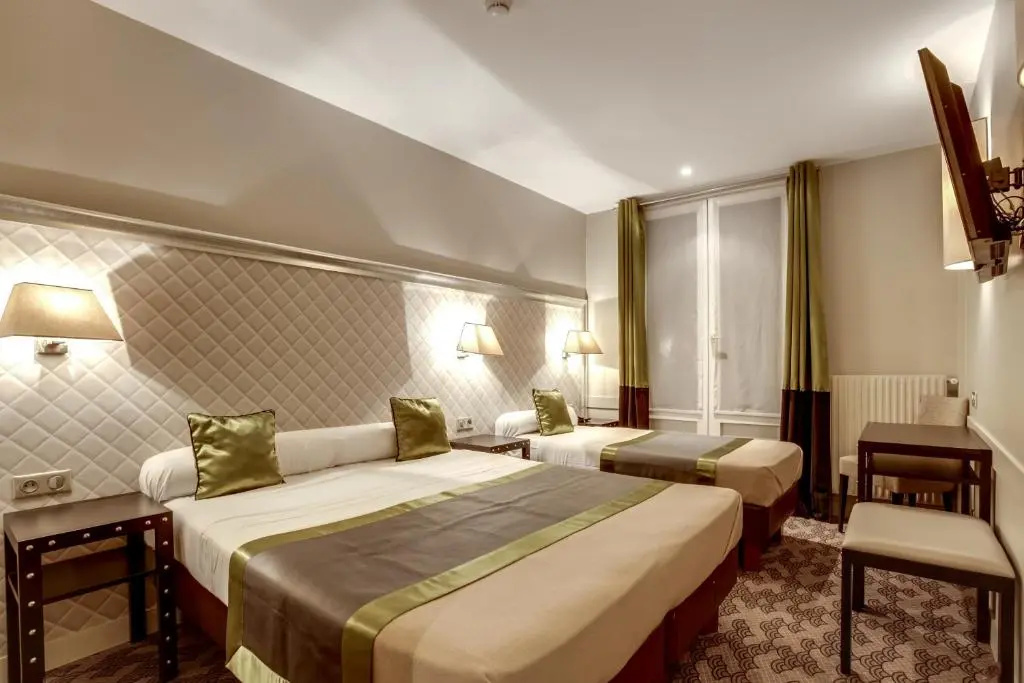 Superior Double room (full double bed)