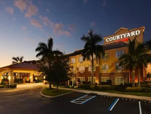 Courtyard by Marriott Sarasota at University Town Center - Chambres
