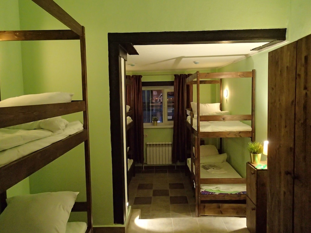 Hostel n.1 — 5