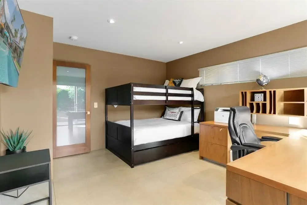 Hotel photo 32