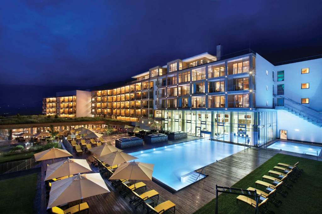 標準三人卡拉OK室，帶有海景