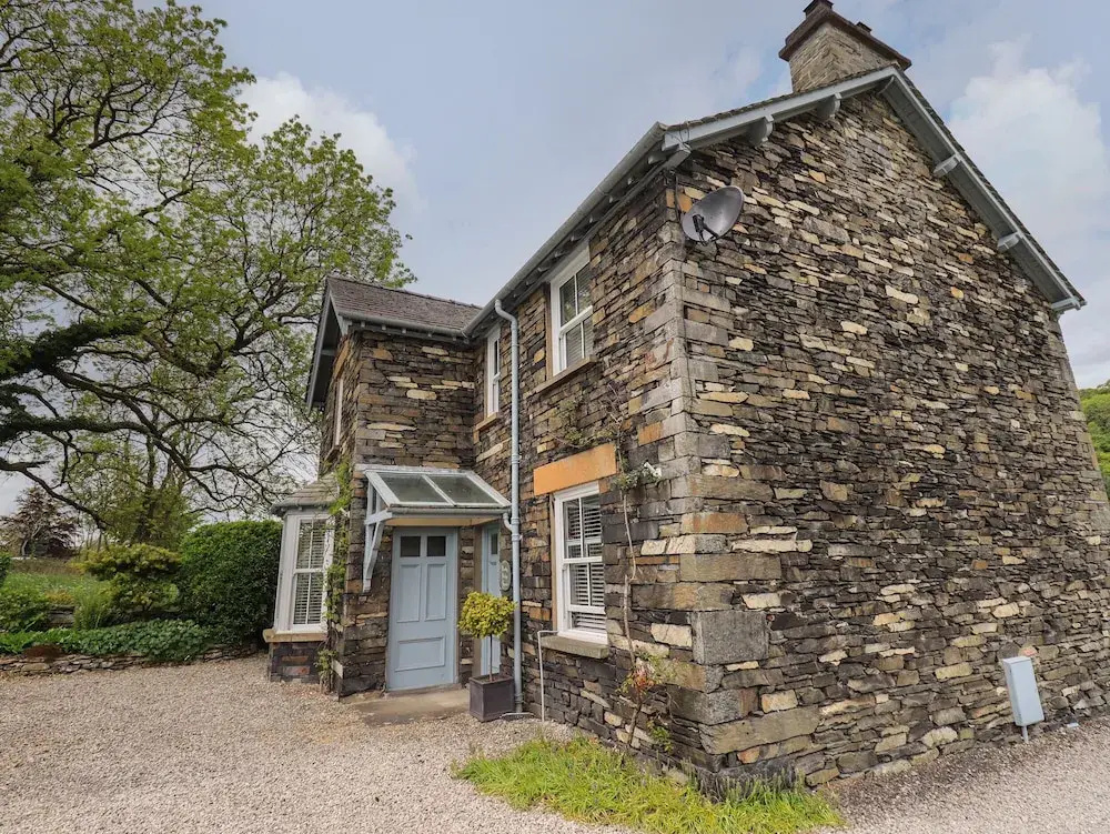 Newby Bridge House