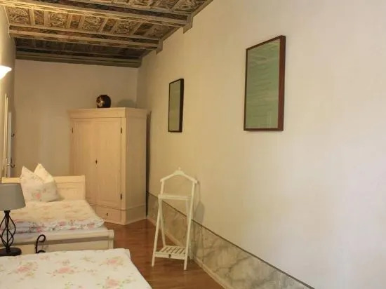 Einkehr Am Kirchplatz