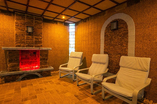 Lobby & Reception