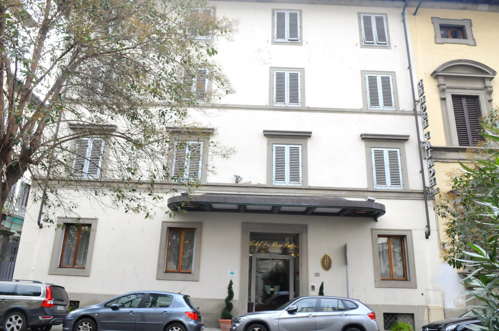 De Rose Palace Hotel