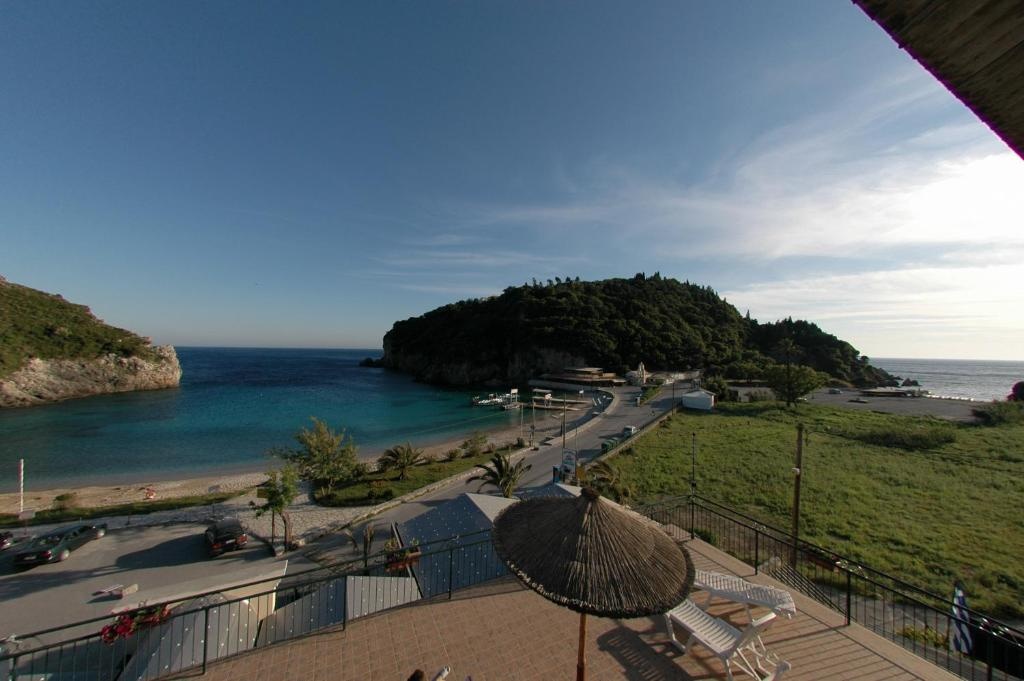 Beach & Waterfront