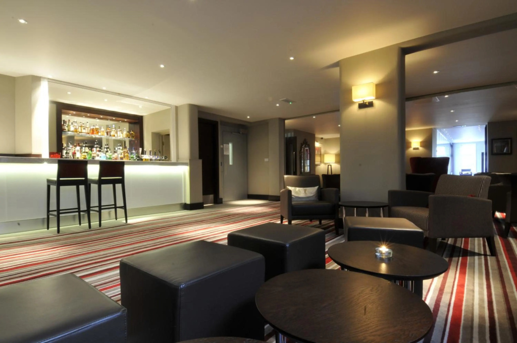 The Golf Hotel - Général