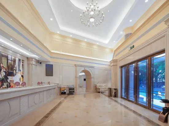 Vienna Classic Hotel (Shantou Little Park) — фото 1