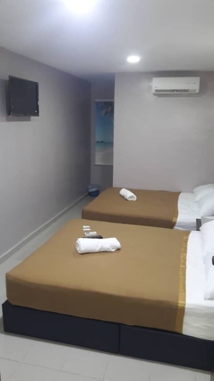 Island Time Motel