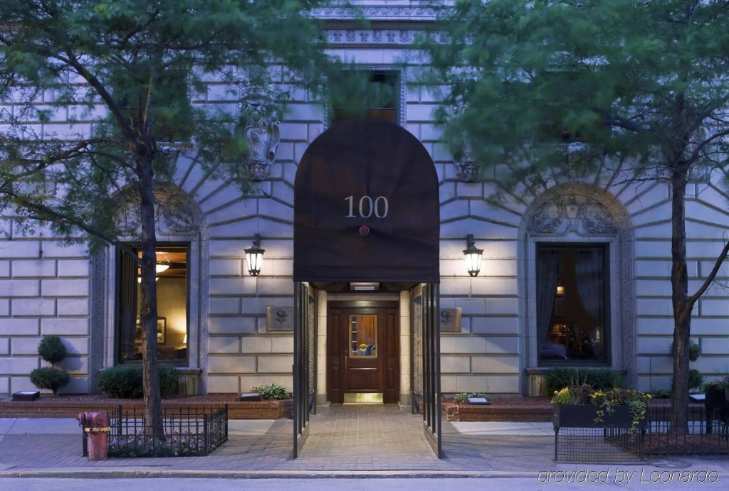 Tremont Hotel by SB at Chicago Magnificent Mile