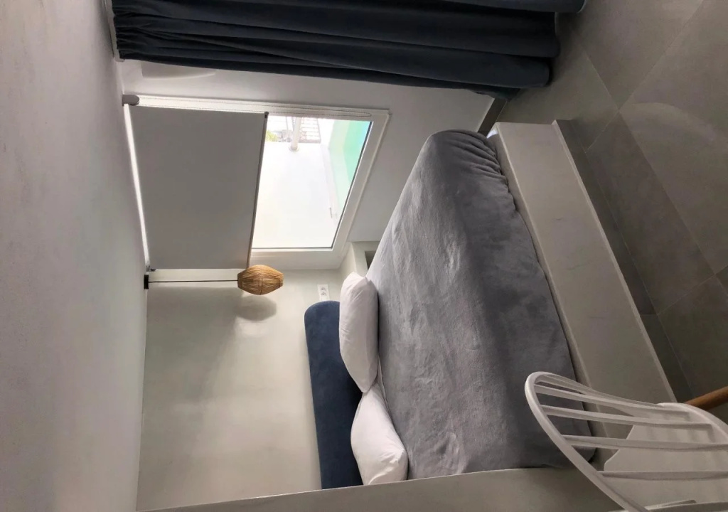 Balcony & Terrace