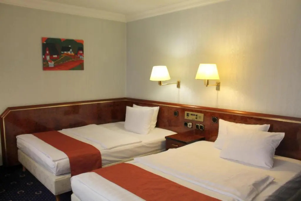 Standard Double room (twin beds)
