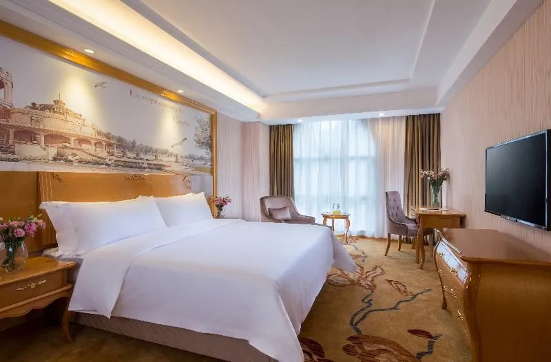 Vienna Hotel Shenzhen Bantian Wuhe Avenue Branch - Général