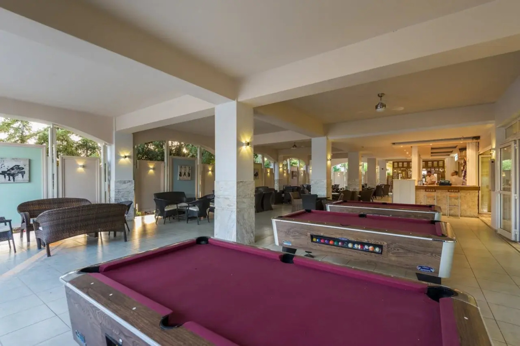 Gaia Royal Hotel - Général