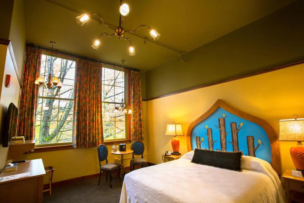 Standard Double room full double bed