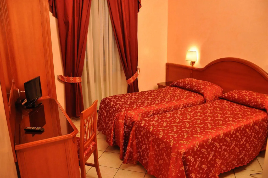 Hotel photo 5