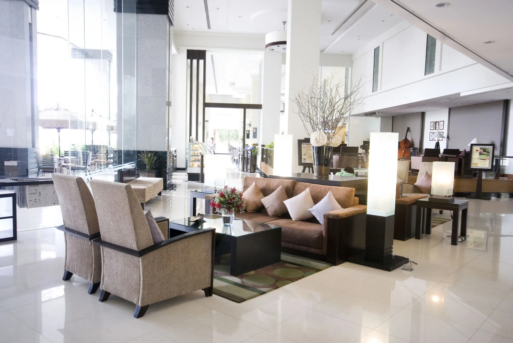 Lobby & Reception