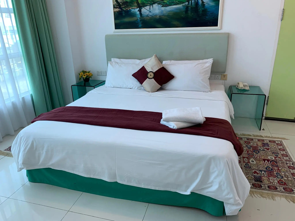 Mciti Suites