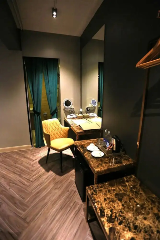 Superior Double room (full double bed)