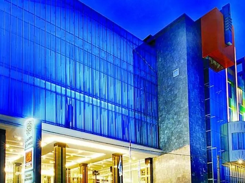 Golden Flower Hotel Bandung - Chambres