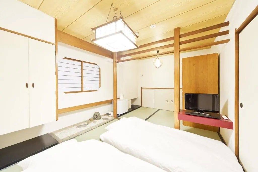 Standard Double room (twin beds)