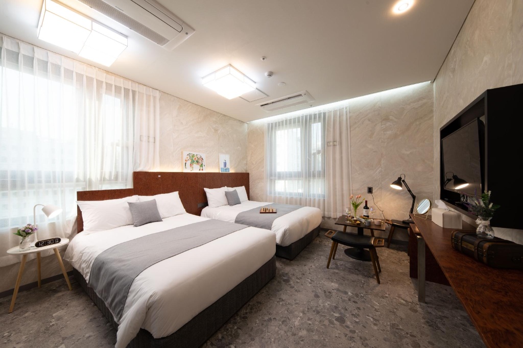 Superior room