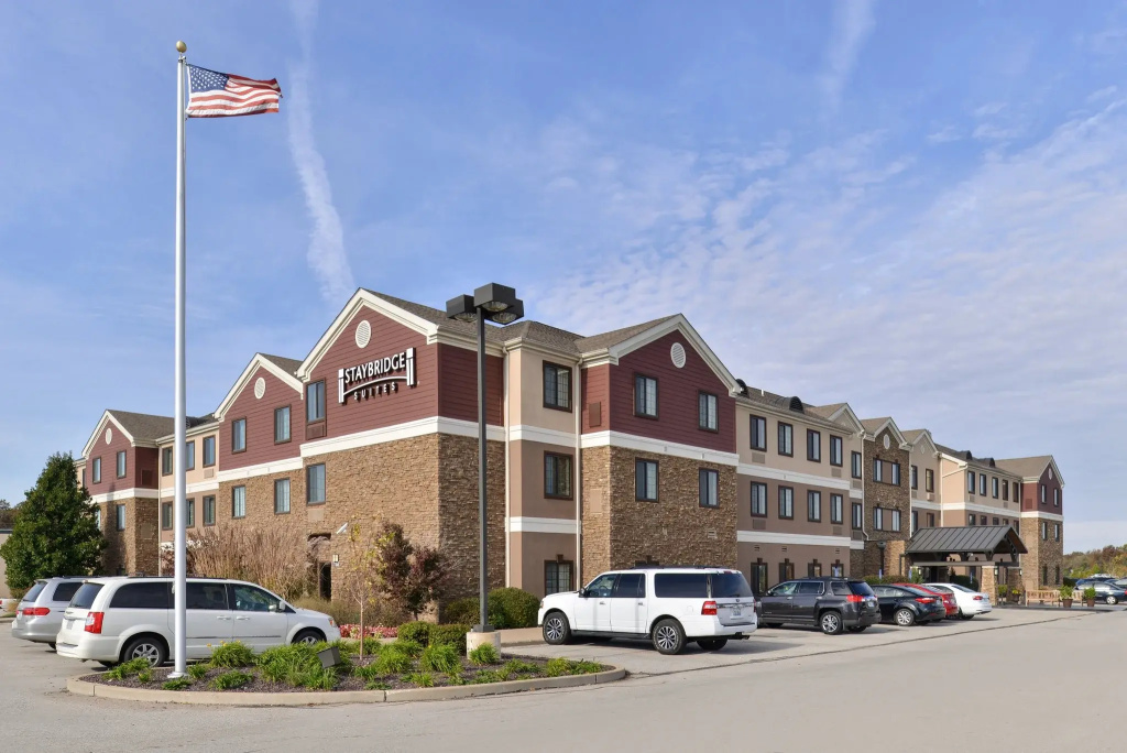 Staybridge Suites O'Fallon Chesterfield by IHG