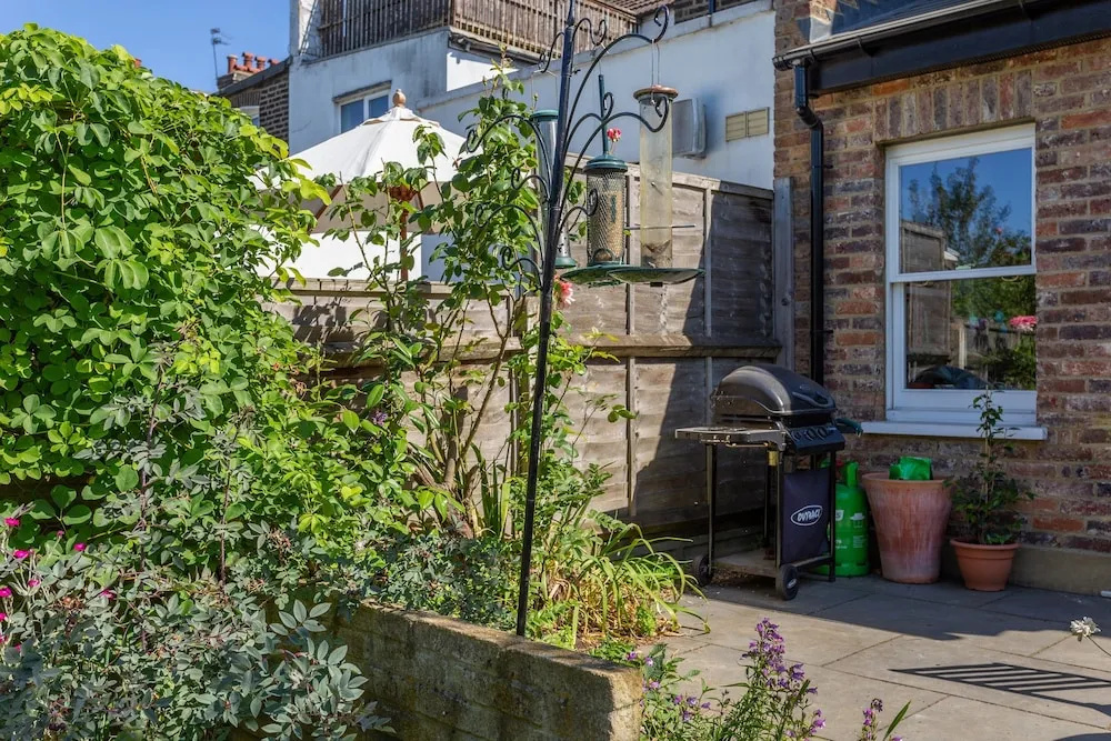 3 Bedroom House With Garden Near Notting Hill