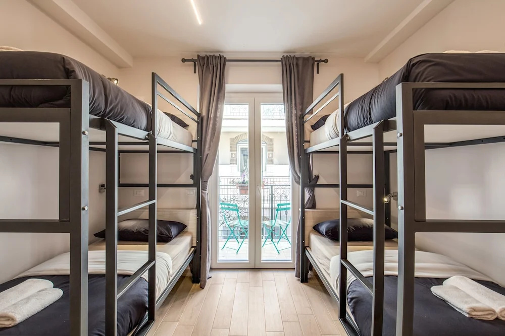Standard Quadruple room with balcony