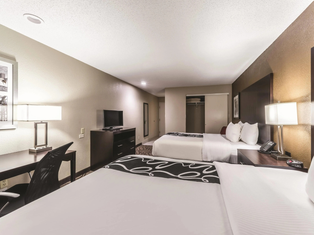 La Quinta Inn & Suites by Wyndham Collinsville - St. Louis - Général