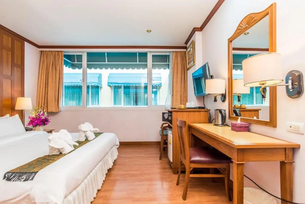 Superior Double room (full double bed)