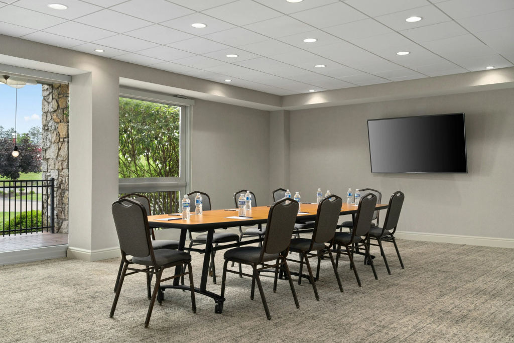 DoubleTree by Hilton Pittsburgh Airport - Général