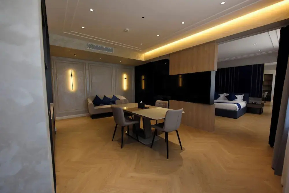 Executive Suite
