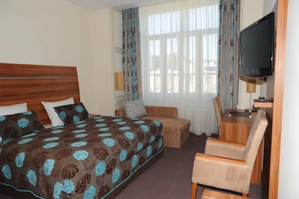 Albert Premier Hotel - Général