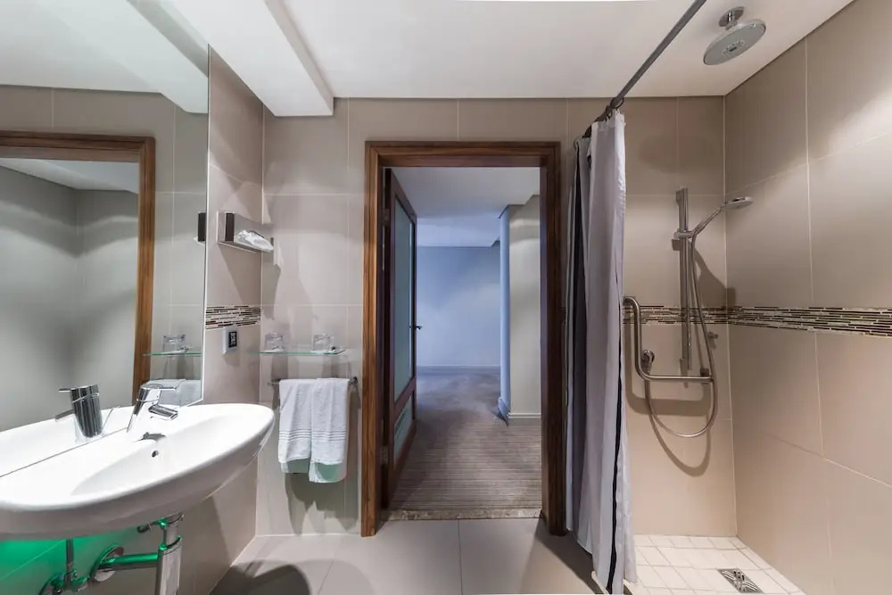 Holiday Inn Johannesburg - Rosebank by IHG - Chambres