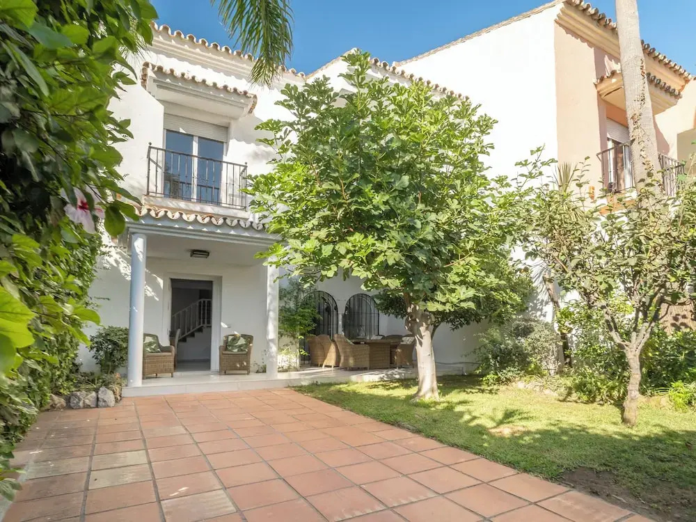 Sanders Beach - Stunning Villa Near Puerto Banus