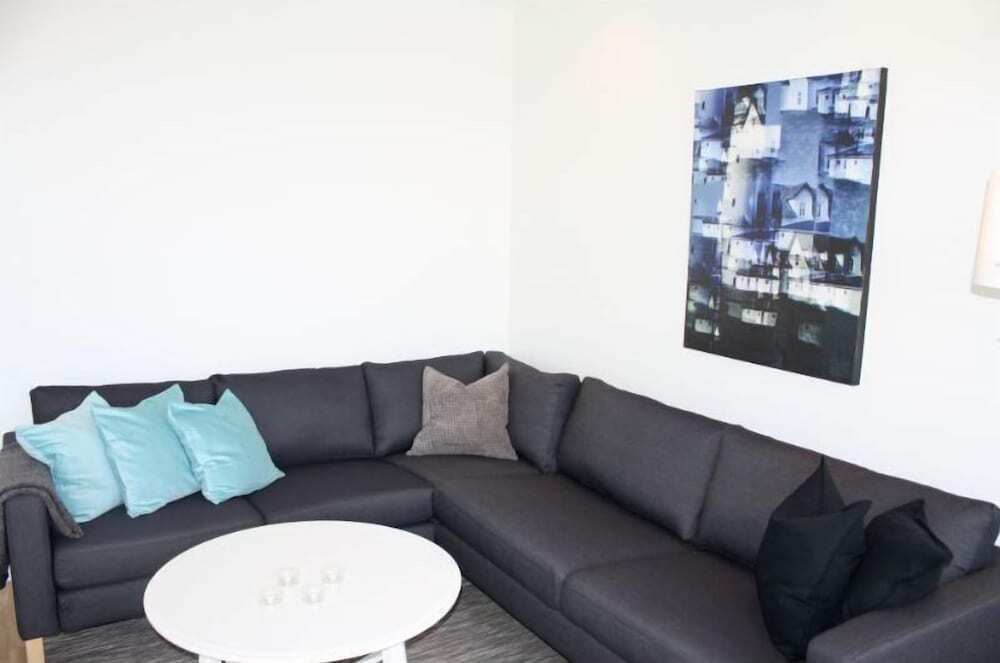 StayPlus Exclusive Seafront Holiday Home — фото 4