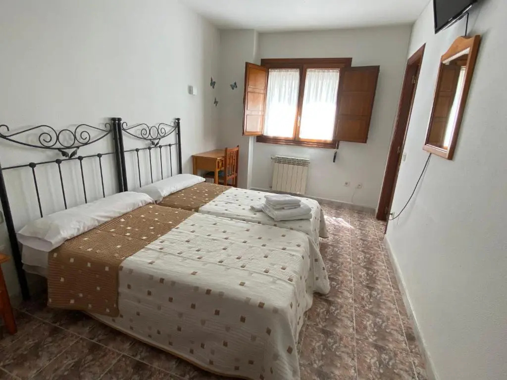 Standard Double room (twin beds)