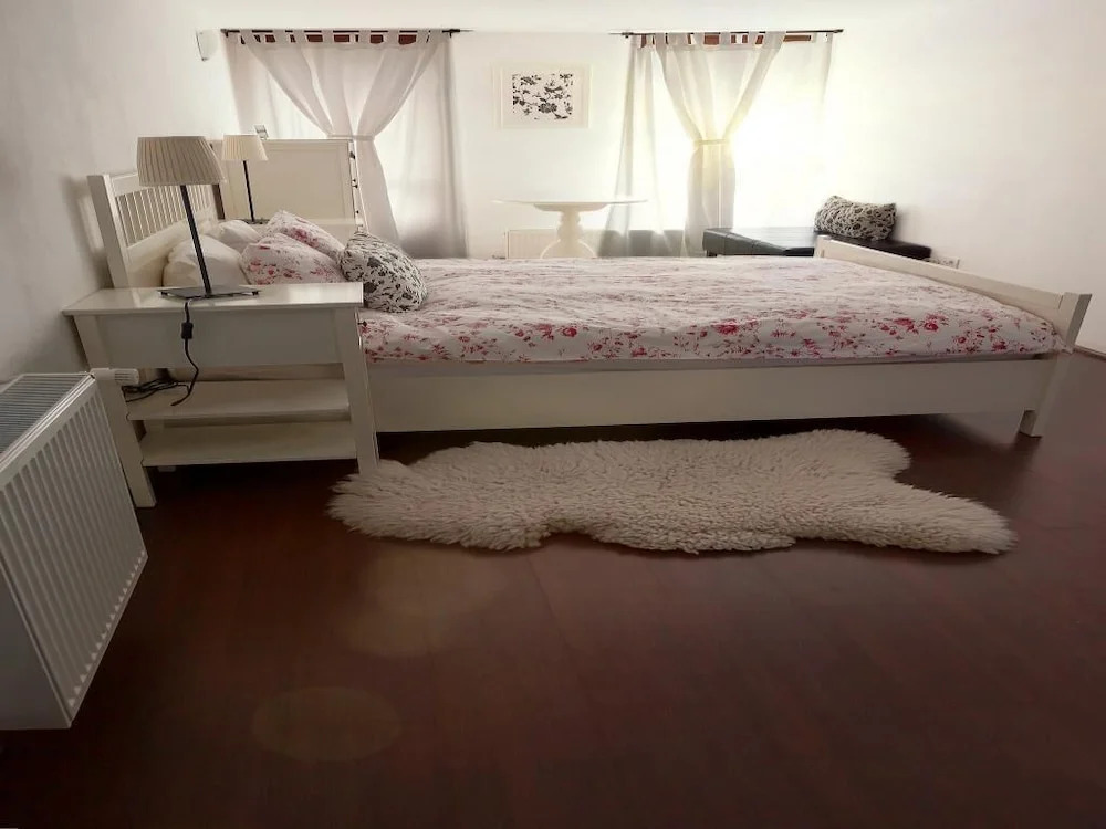 Deluxe Double Villa with mountain view twin beds