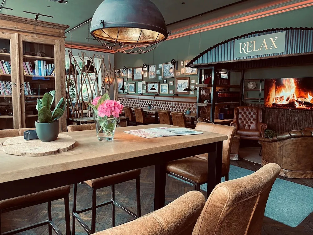 Hotel photo 42
