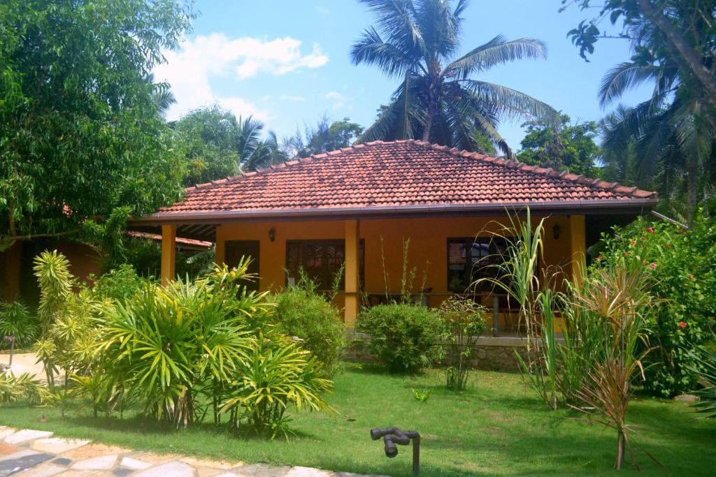 Puetz Travels Beach Resort