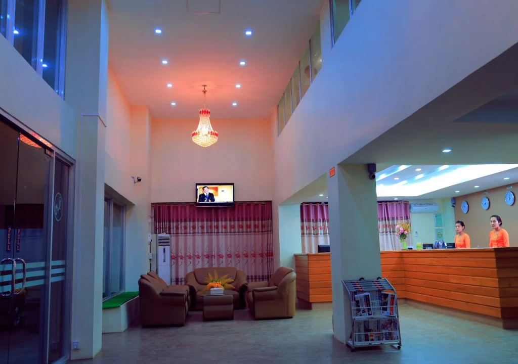 King & Queen Hotel